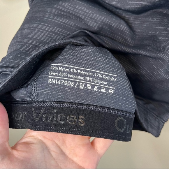 OUTDOOR VOICES Tech Sweat Crop Top Charcoal Gray Scoop Neck S - Picture 3 of 4